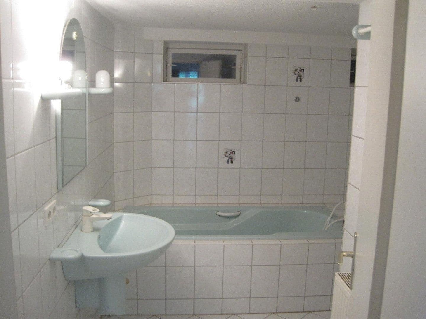 Predaj domu 258 m², pozemok 728 m², Stegen, Bádensko-Wurttembersko Predaj domu 258 m², pozemok 728 m², Stegen, Bádensko-Wurttembersko