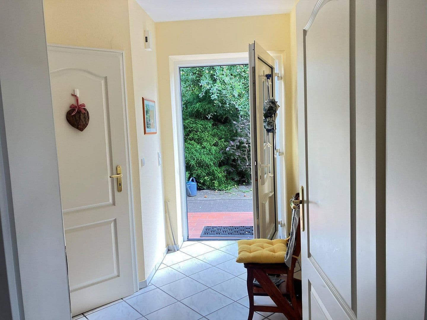 Predaj domu 135 m², pozemok 578 m², Lindenstraße 21 f, Gülzow, Šlezvicko-Holštajnsko Predaj domu 135 m², pozemok 578 m², Lindenstraße 21 f, Gülzow, Šlezvicko-Holštajnsko
