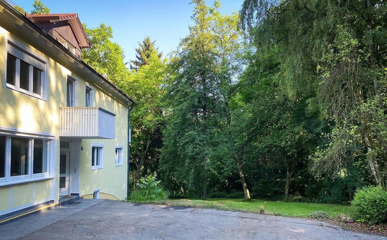 Predaj domu 530 m², pozemok 6.000 m², Winzer, Bavorsko Predaj domu 530 m², pozemok 6.000 m², Winzer, Bavorsko