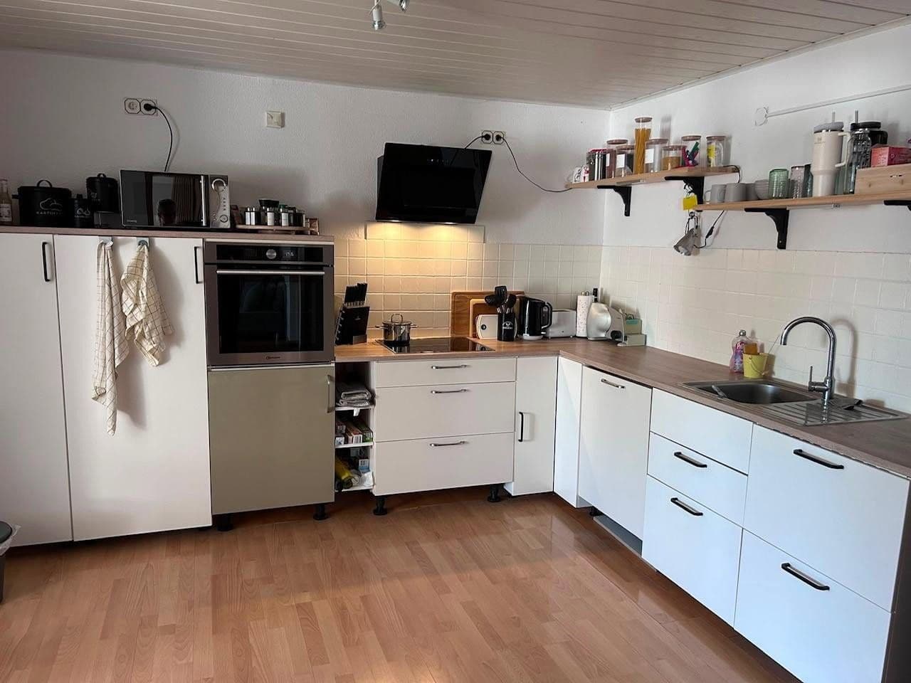 Prenájom bytu 2-izbový 88 m², Weilburg, Hesensko Prenájom bytu 2-izbový 88 m², Weilburg, Hesensko