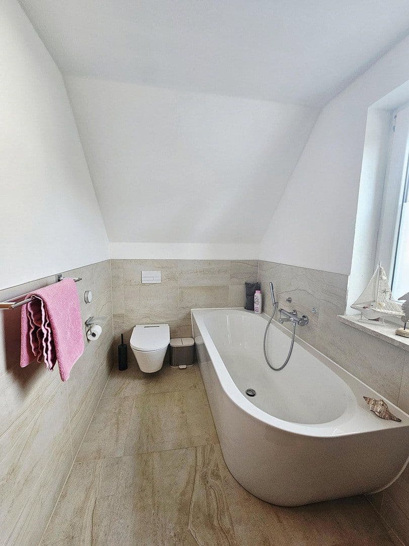 Predaj domu 200 m², pozemok 1.683 m², Plavno, Sasko Predaj domu 200 m², pozemok 1.683 m², Plavno, Sasko