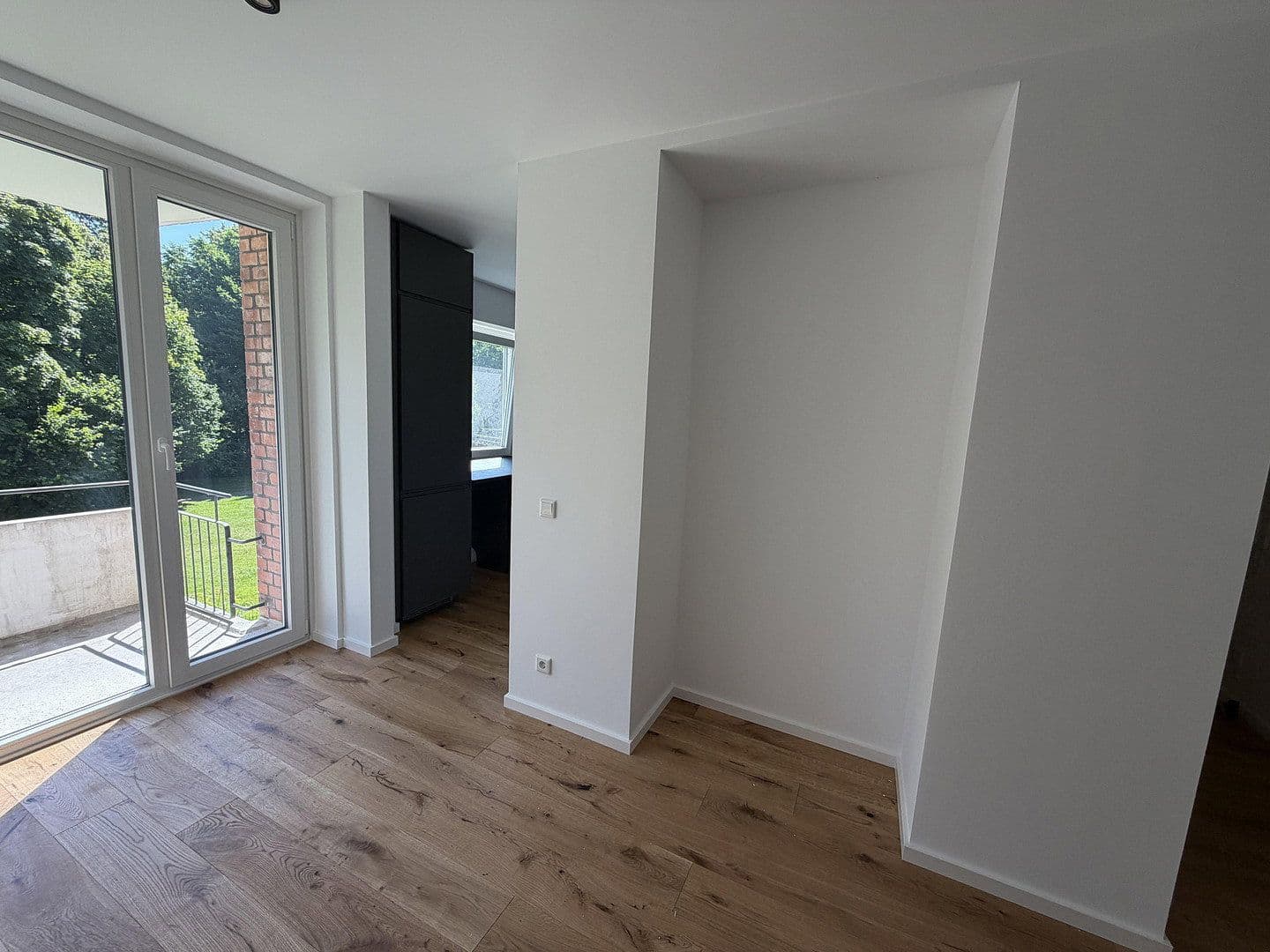 Prenájom bytu 3-izbový 67 m², Hamburg, Hamburg Prenájom bytu 3-izbový 67 m², Hamburg, Hamburg
