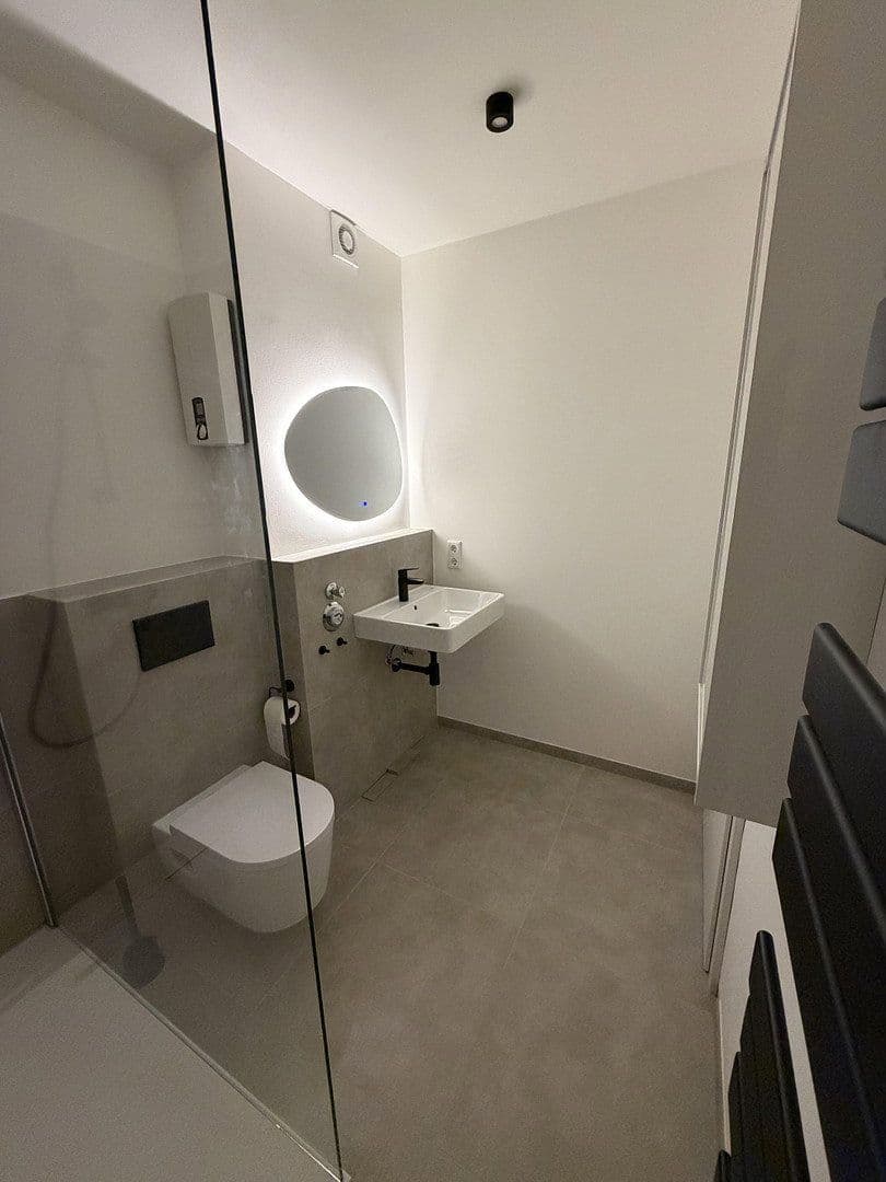 Prenájom bytu 3-izbový 67 m², Hamburg, Hamburg Prenájom bytu 3-izbový 67 m², Hamburg, Hamburg