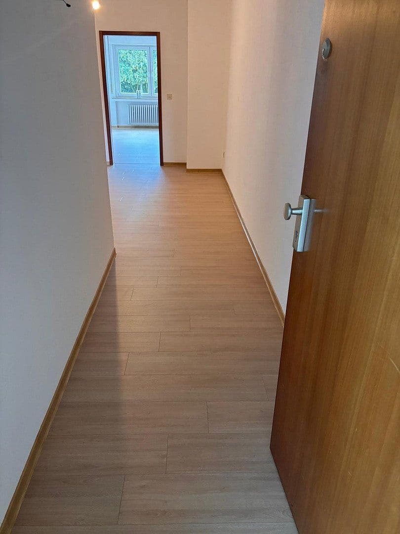 Prenájom bytu 3-izbový 84 m², Klütstraße, Hameln, Dolné Sasko Prenájom bytu 3-izbový 84 m², Klütstraße, Hameln, Dolné Sasko