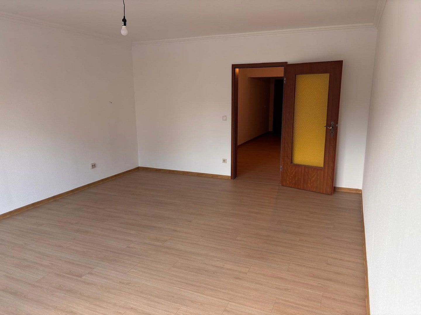 Prenájom bytu 3-izbový 84 m², Klütstraße, Hameln, Dolné Sasko Prenájom bytu 3-izbový 84 m², Klütstraße, Hameln, Dolné Sasko