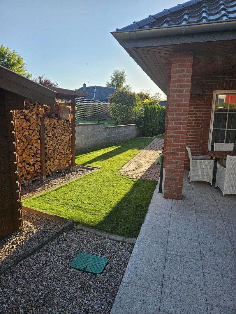 Predaj domu 135 m², pozemok 636 m², Rullstorf, Dolné Sasko Predaj domu 135 m², pozemok 636 m², Rullstorf, Dolné Sasko