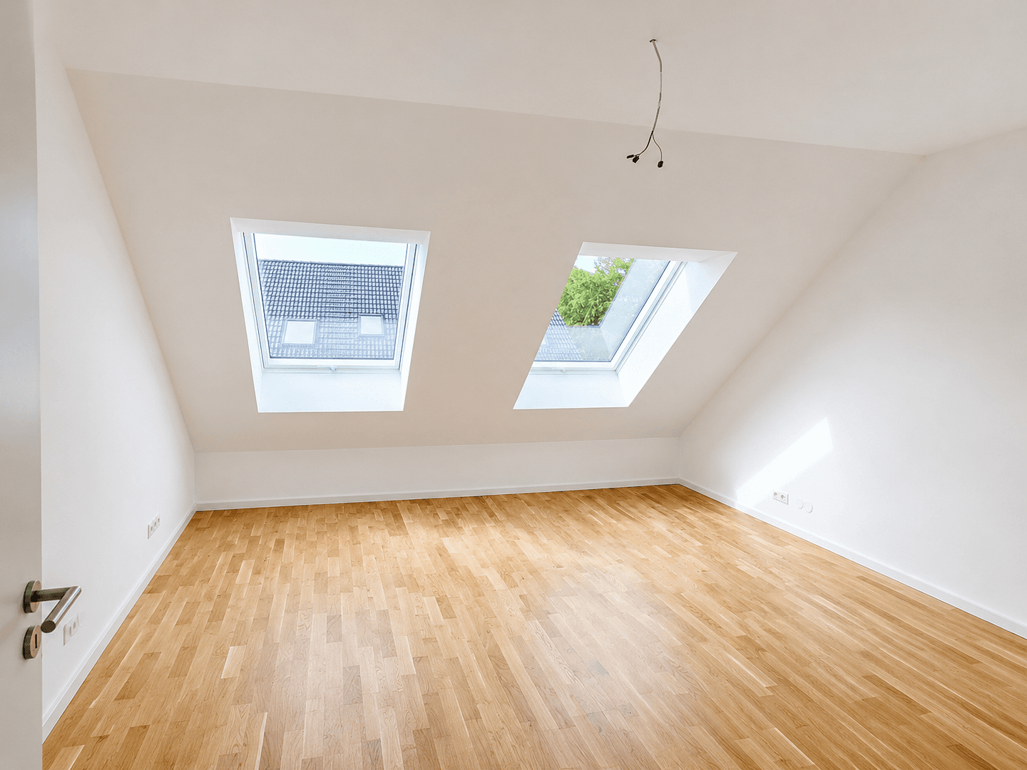 Prenájom domu 134 m², pozemok 243 m², Mering, Bavorsko Prenájom domu 134 m², pozemok 243 m², Mering, Bavorsko