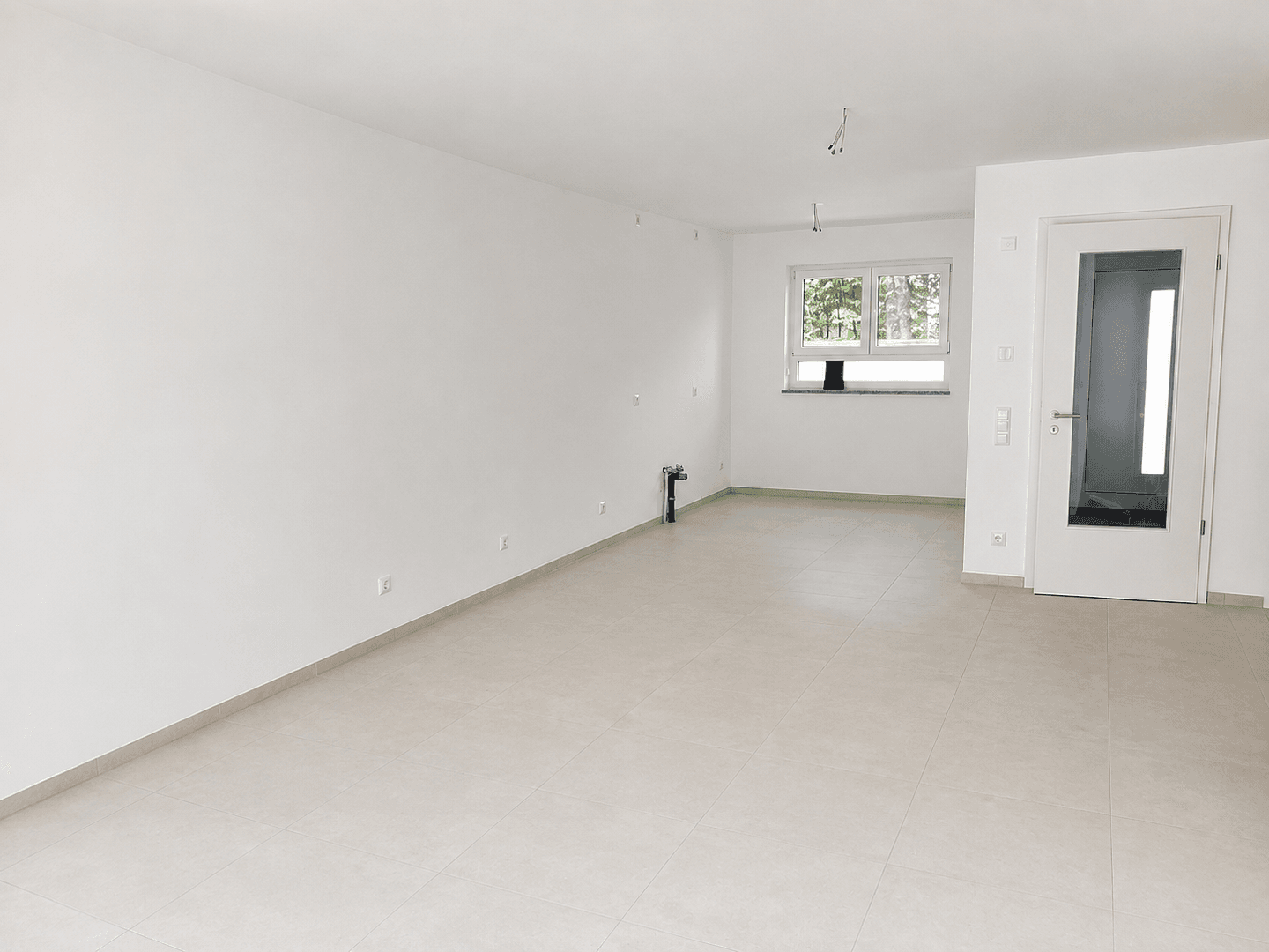 Prenájom domu 134 m², pozemok 243 m², Mering, Bavorsko Prenájom domu 134 m², pozemok 243 m², Mering, Bavorsko