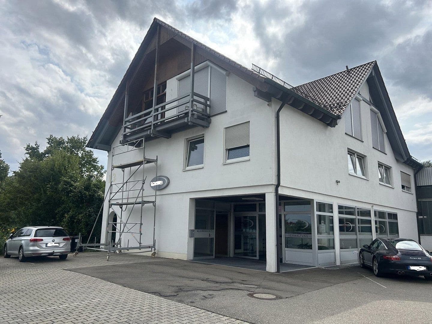 Prenájom nebytového priestoru 5.050 m², Illertissen, Bavorsko Prenájom nebytového priestoru 5.050 m², Illertissen, Bavorsko