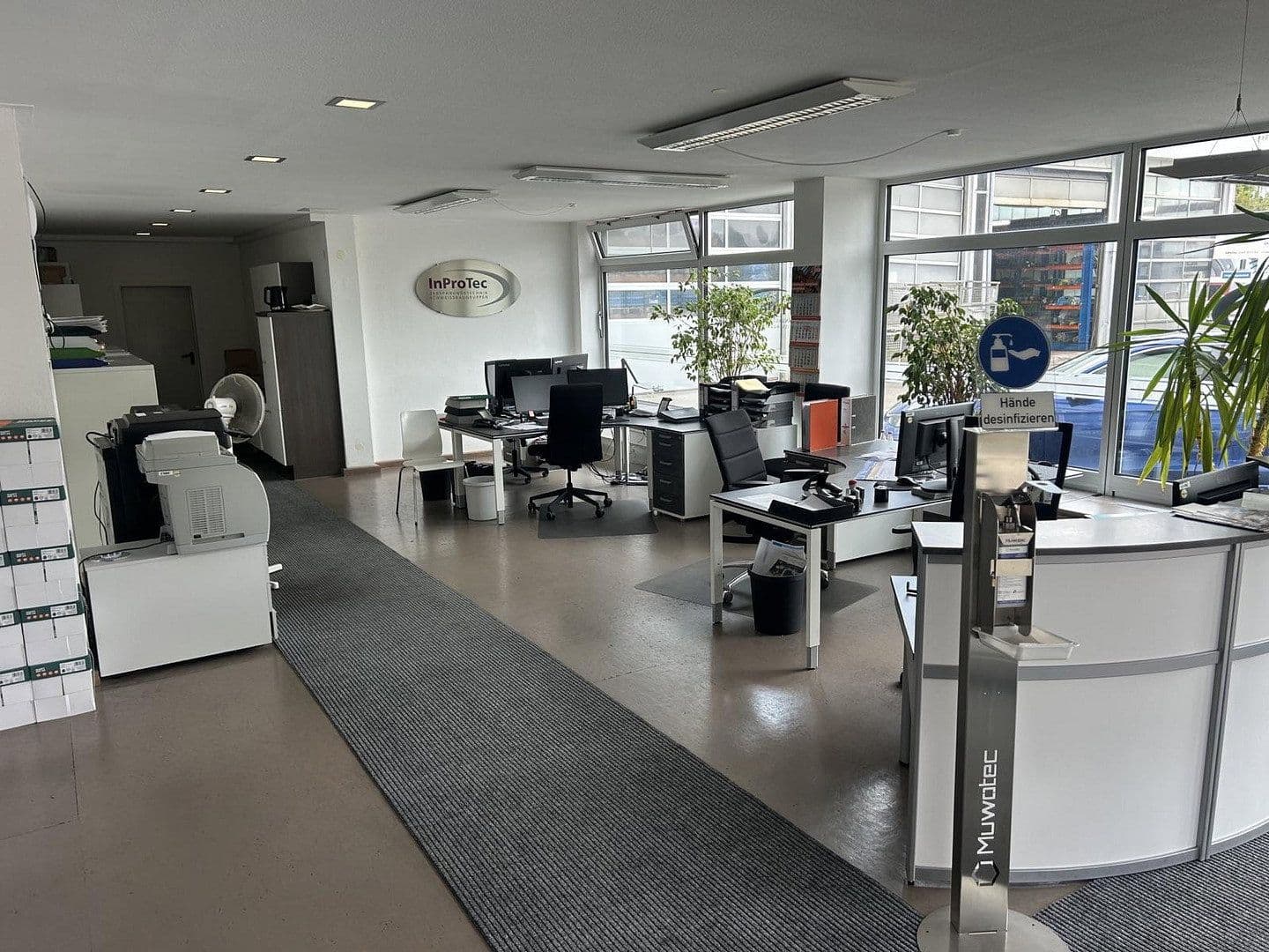 Prenájom nebytového priestoru 5.050 m², Illertissen, Bavorsko Prenájom nebytového priestoru 5.050 m², Illertissen, Bavorsko