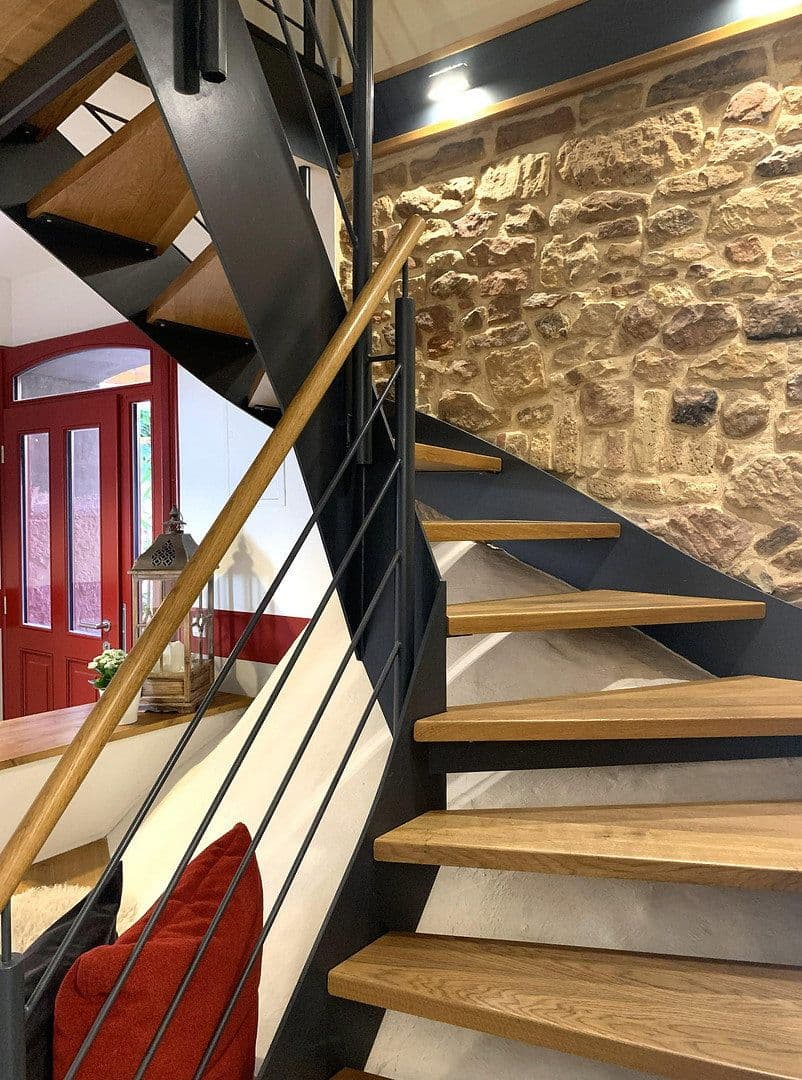 Predaj domu 193 m², pozemok 300 m², Weisenheim am Berg, Porýnie-Falcko Predaj domu 193 m², pozemok 300 m², Weisenheim am Berg, Porýnie-Falcko