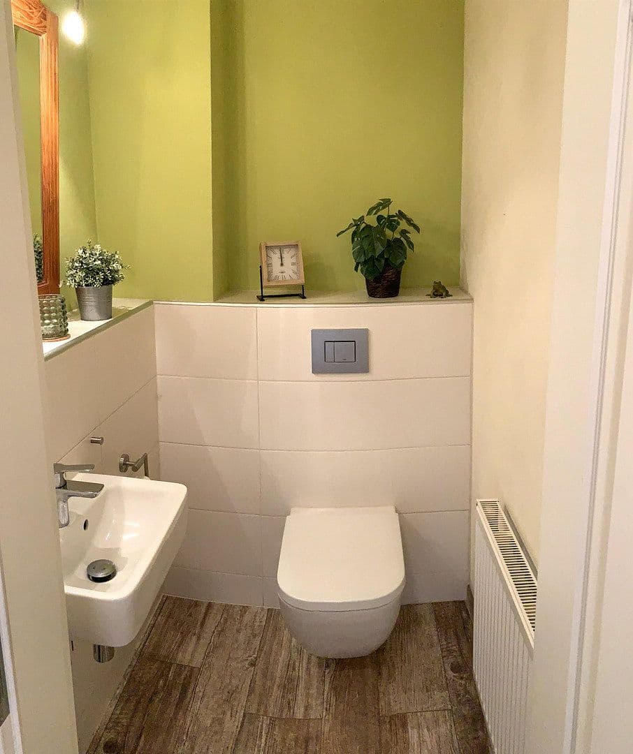 Predaj domu 193 m², pozemok 300 m², Weisenheim am Berg, Porýnie-Falcko Predaj domu 193 m², pozemok 300 m², Weisenheim am Berg, Porýnie-Falcko