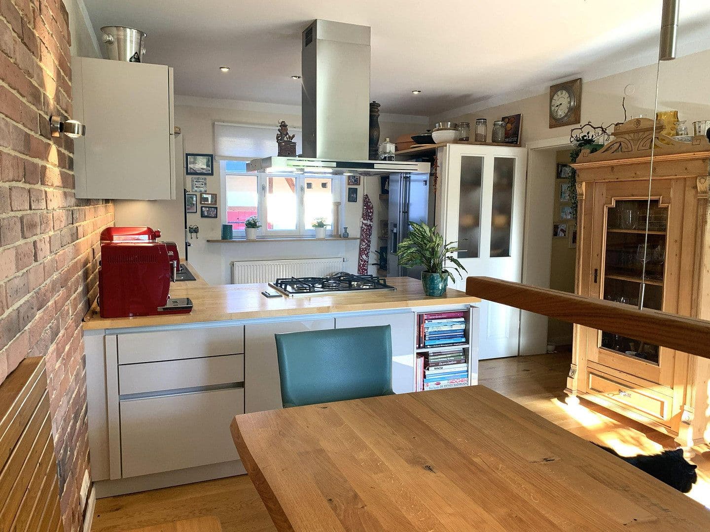 Predaj domu 193 m², pozemok 300 m², Weisenheim am Berg, Porýnie-Falcko Predaj domu 193 m², pozemok 300 m², Weisenheim am Berg, Porýnie-Falcko