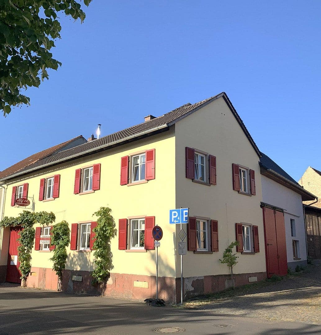 Predaj domu 193 m², pozemok 300 m², Weisenheim am Berg, Porýnie-Falcko Predaj domu 193 m², pozemok 300 m², Weisenheim am Berg, Porýnie-Falcko