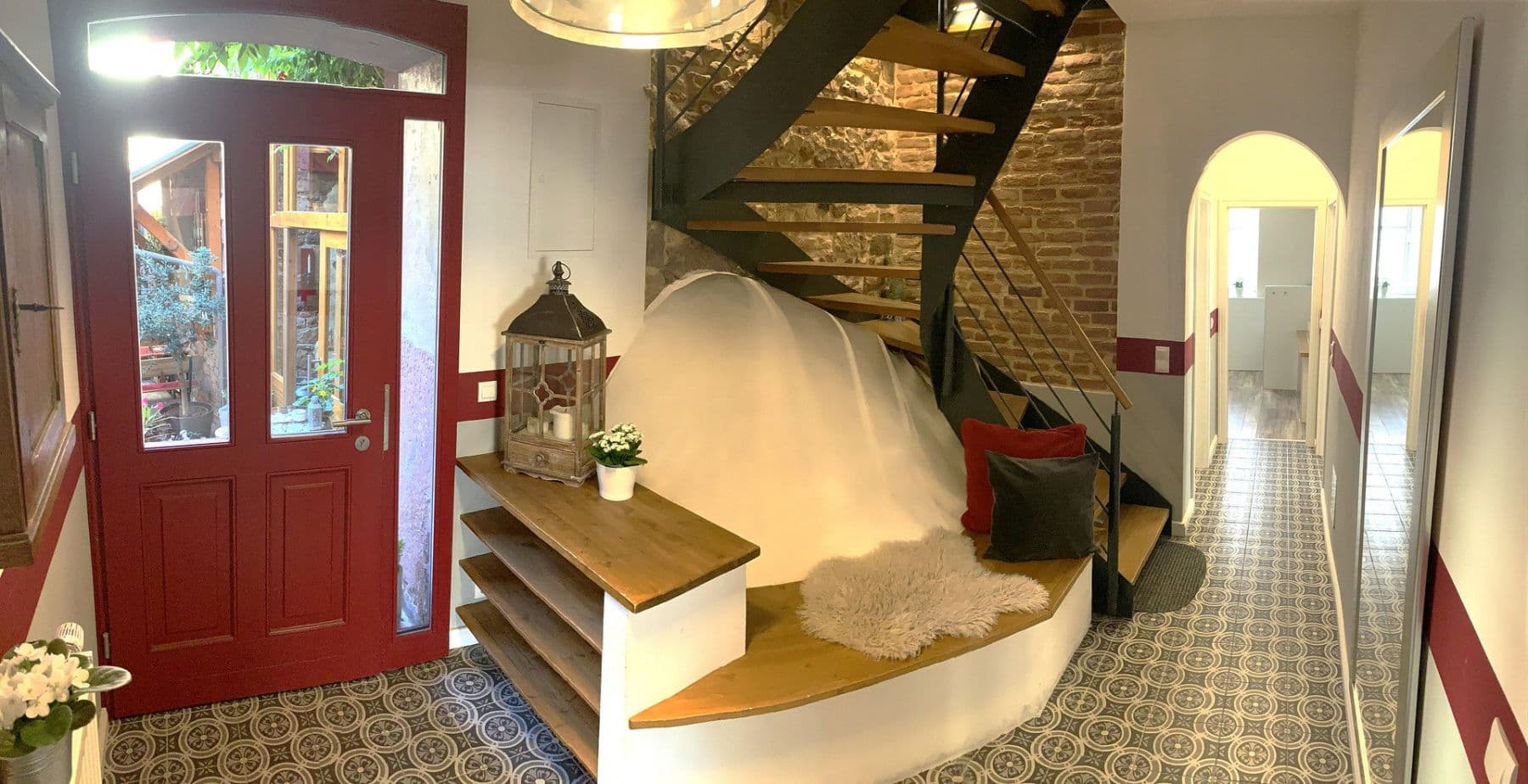 Predaj domu 193 m², pozemok 300 m², Weisenheim am Berg, Porýnie-Falcko Predaj domu 193 m², pozemok 300 m², Weisenheim am Berg, Porýnie-Falcko