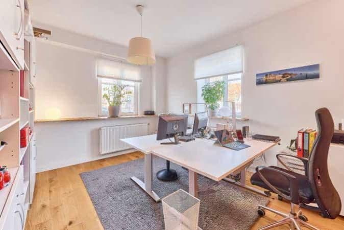 Predaj domu 193 m², pozemok 300 m², Weisenheim am Berg, Porýnie-Falcko Predaj domu 193 m², pozemok 300 m², Weisenheim am Berg, Porýnie-Falcko