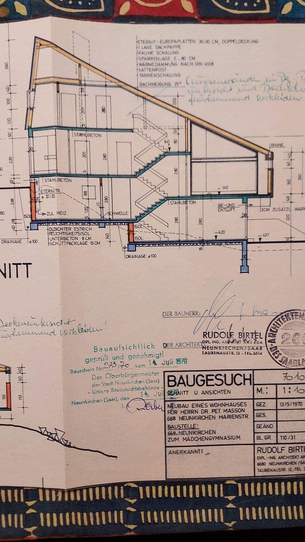 Predaj domu 300 m², pozemok 1.100 m², Neunkirchen, Sársko Predaj domu 300 m², pozemok 1.100 m², Neunkirchen, Sársko
