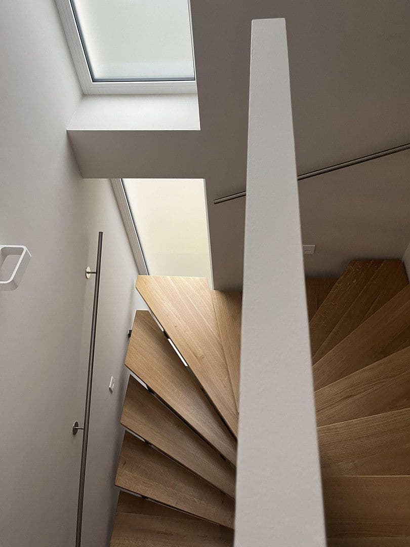 Predaj domu 191 m², pozemok 360 m², Mainz, Porýnie-Falcko Predaj domu 191 m², pozemok 360 m², Mainz, Porýnie-Falcko