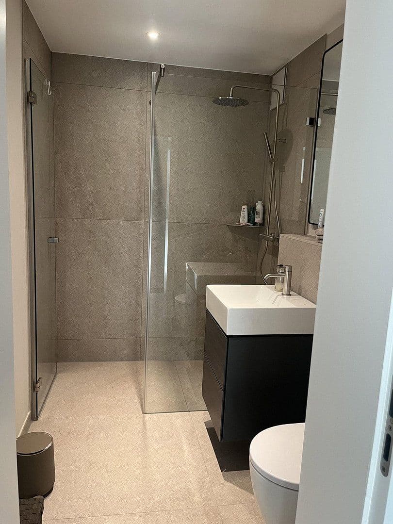 Predaj domu 191 m², pozemok 360 m², Mainz, Porýnie-Falcko Predaj domu 191 m², pozemok 360 m², Mainz, Porýnie-Falcko