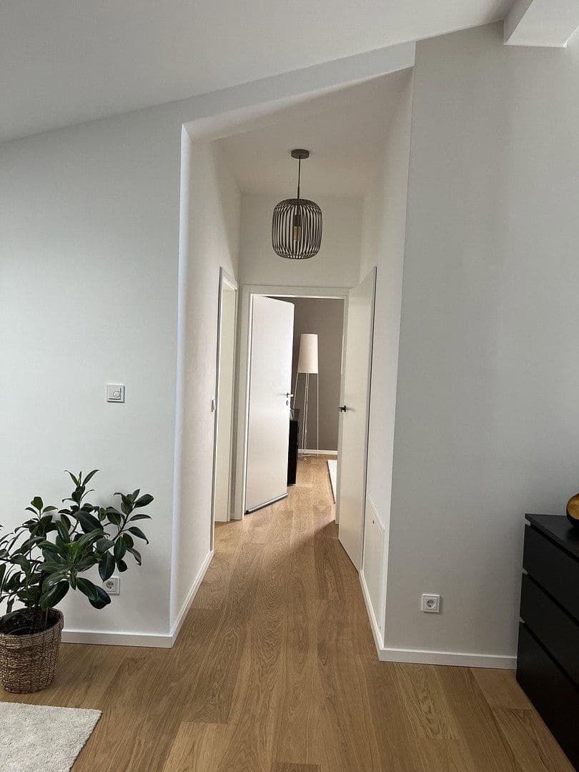 Predaj domu 191 m², pozemok 360 m², Mainz, Porýnie-Falcko Predaj domu 191 m², pozemok 360 m², Mainz, Porýnie-Falcko