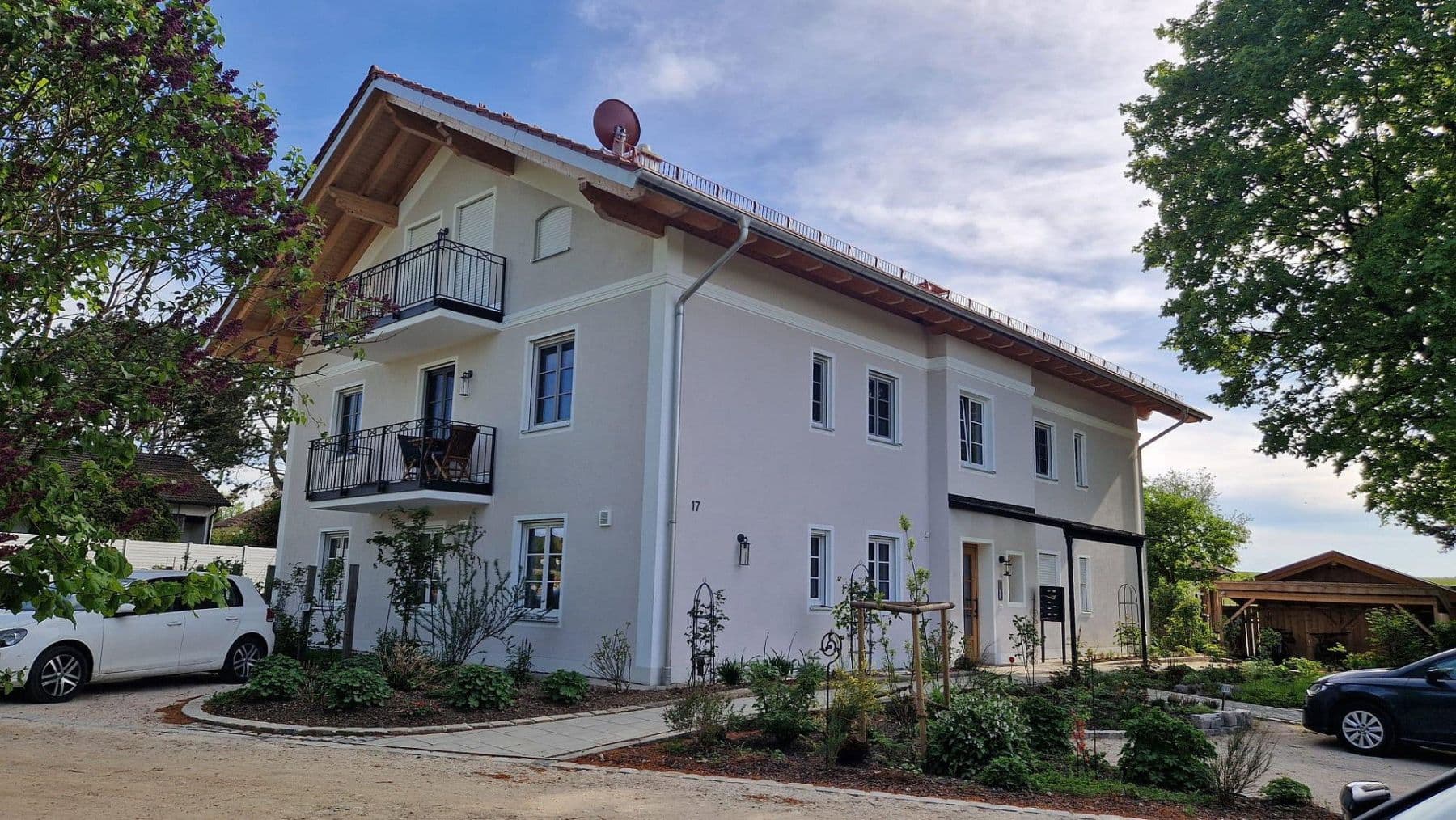 Prenájom bytu 3-izbový 82 m², Otto-Geist-Straße 17, Eiselfing, Bavorsko Prenájom bytu 3-izbový 82 m², Otto-Geist-Straße 17, Eiselfing, Bavorsko