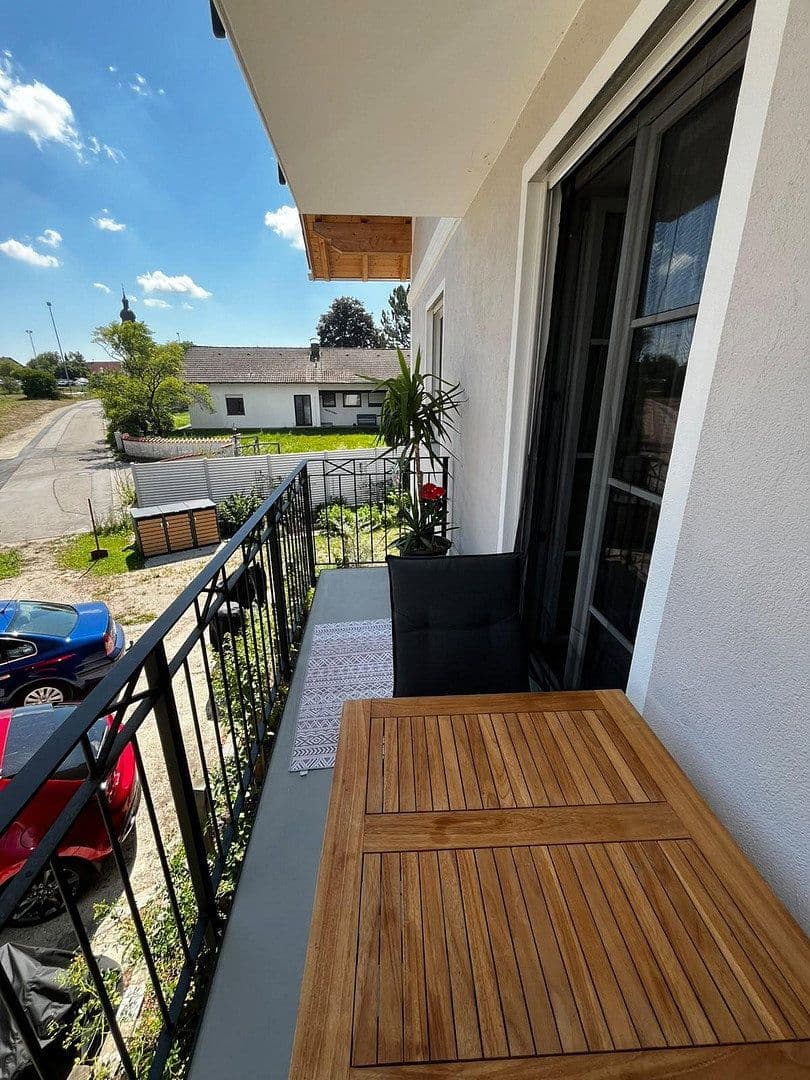 Prenájom bytu 3-izbový 82 m², Otto-Geist-Straße 17, Eiselfing, Bavorsko Prenájom bytu 3-izbový 82 m², Otto-Geist-Straße 17, Eiselfing, Bavorsko