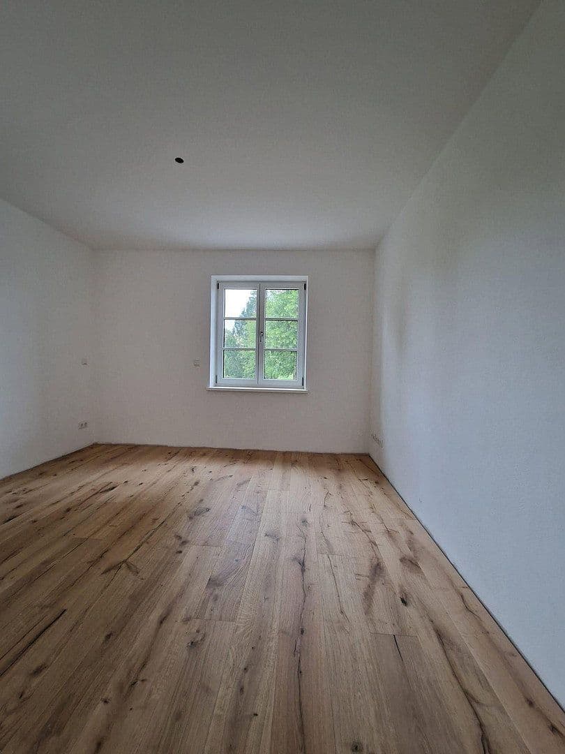 Prenájom bytu 3-izbový 82 m², Otto-Geist-Straße 17, Eiselfing, Bavorsko Prenájom bytu 3-izbový 82 m², Otto-Geist-Straße 17, Eiselfing, Bavorsko