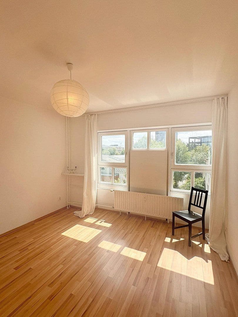 Predaj bytu 5-izbový 123 m², Berlin, Berlín Predaj bytu 5-izbový 123 m², Berlin, Berlín