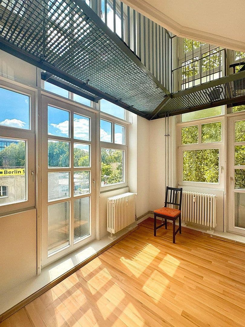 Predaj bytu 5-izbový 123 m², Berlin, Berlín Predaj bytu 5-izbový 123 m², Berlin, Berlín