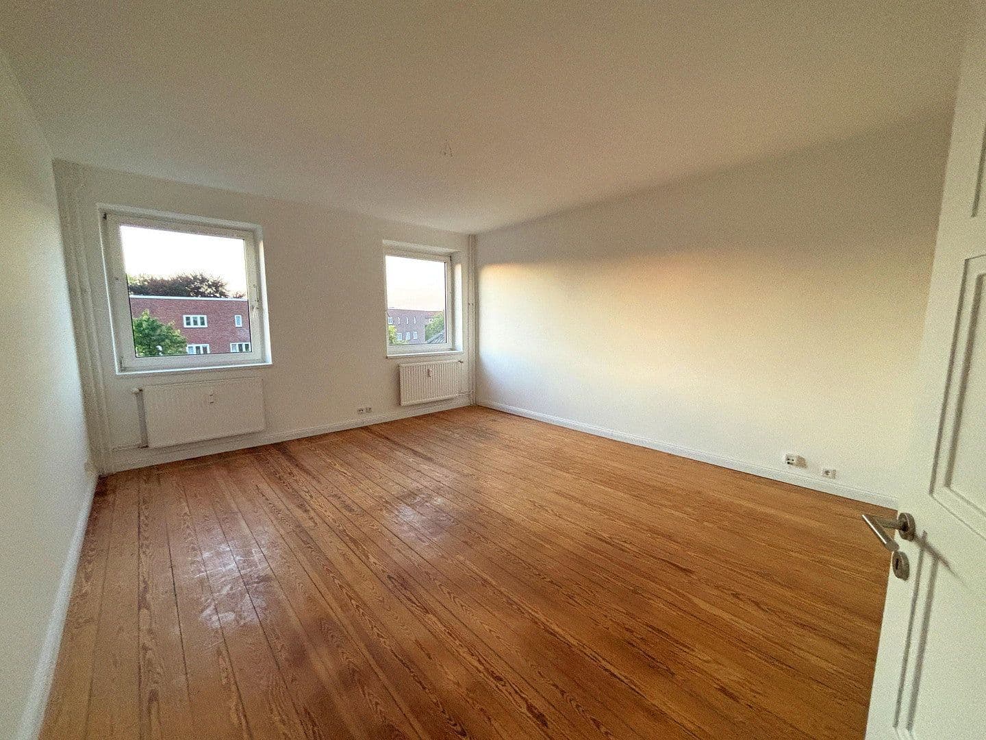 Predaj bytu 4-izbový 95 m², Hamburg, Hamburg Predaj bytu 4-izbový 95 m², Hamburg, Hamburg