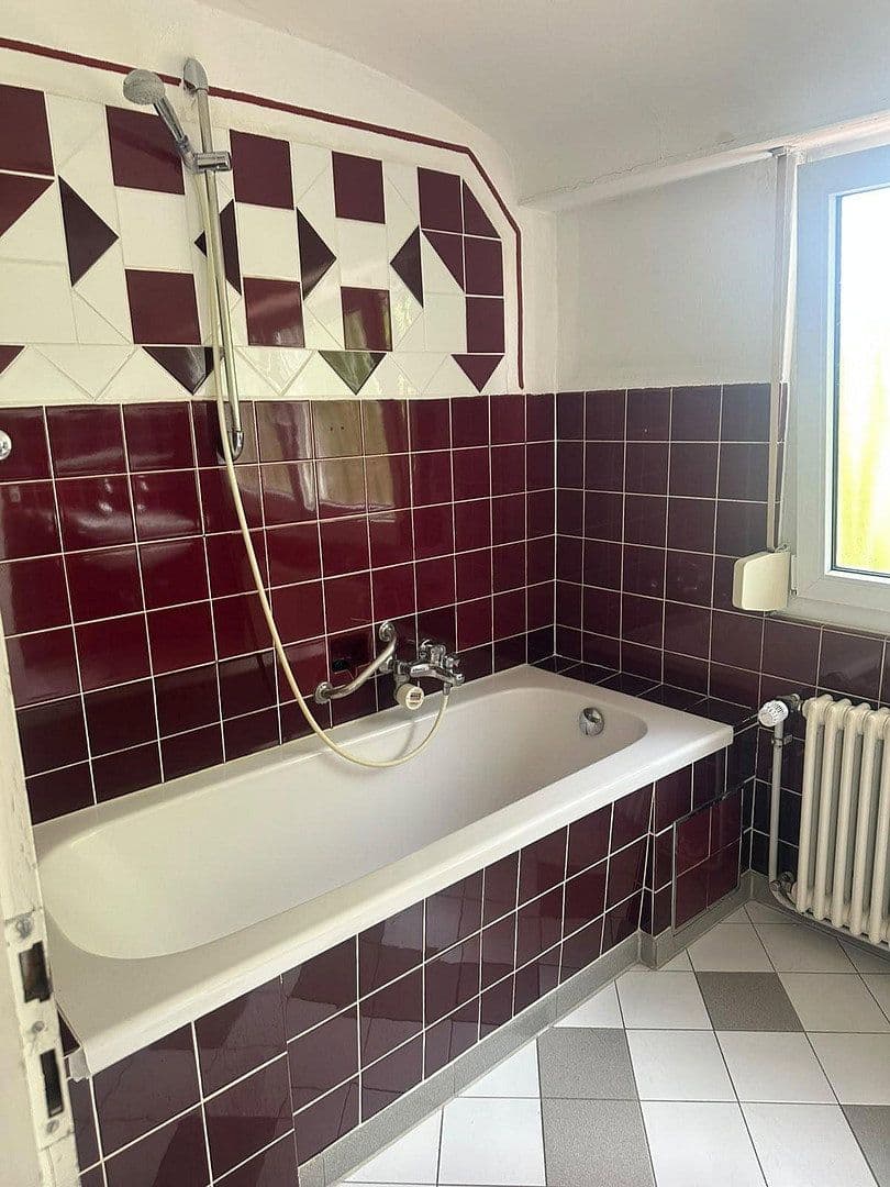 Prenájom domu 175 m², pozemok 300 m², Ebersbach an der Fils, Bádensko-Wurttembersko Prenájom domu 175 m², pozemok 300 m², Ebersbach an der Fils, Bádensko-Wurttembersko