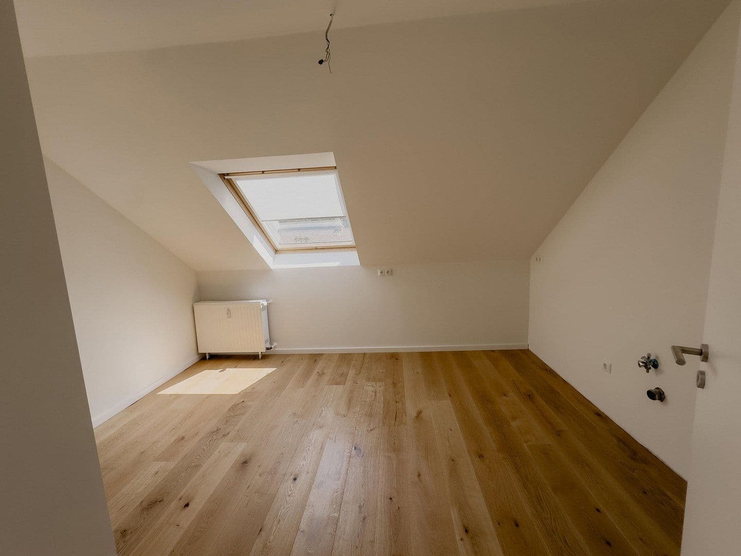 Predaj bytu 4-izbový 110 m², Dresdener Straße 15, Findorff, Brémy Predaj bytu 4-izbový 110 m², Dresdener Straße 15, Findorff, Brémy