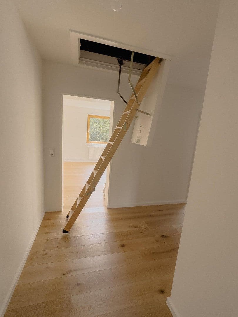Predaj bytu 4-izbový 110 m², Dresdener Straße 15, Findorff, Brémy Predaj bytu 4-izbový 110 m², Dresdener Straße 15, Findorff, Brémy