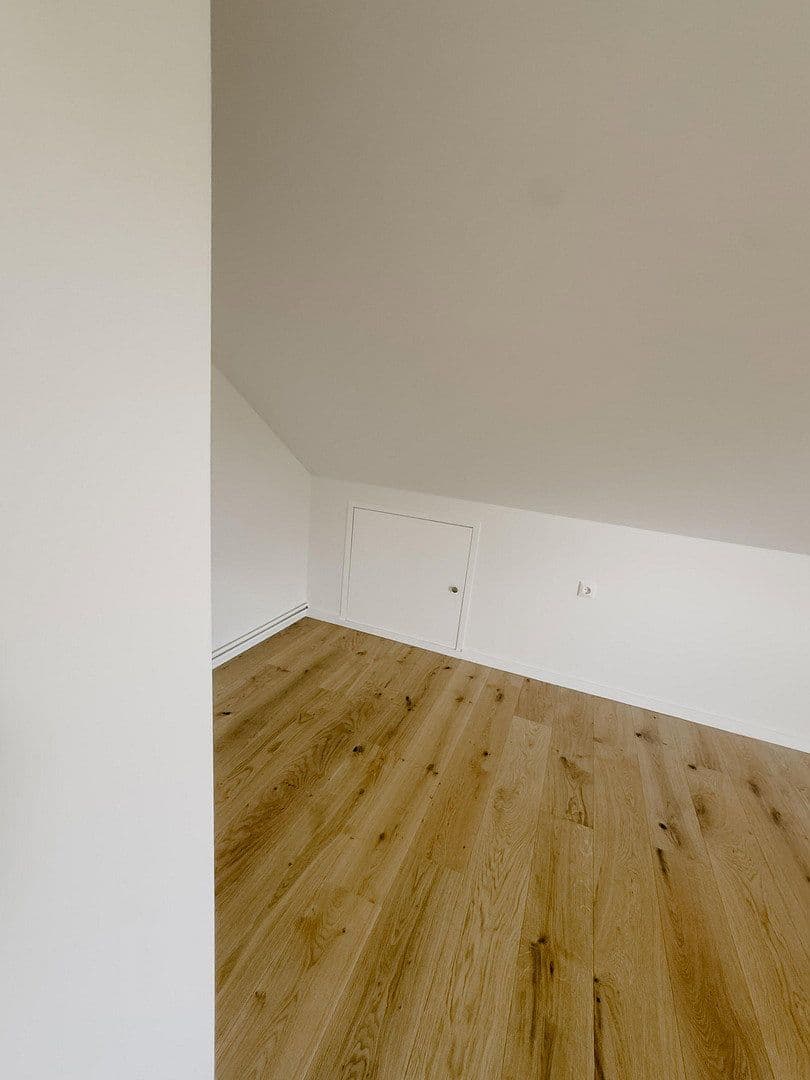 Predaj bytu 4-izbový 110 m², Dresdener Straße 15, Findorff, Brémy Predaj bytu 4-izbový 110 m², Dresdener Straße 15, Findorff, Brémy