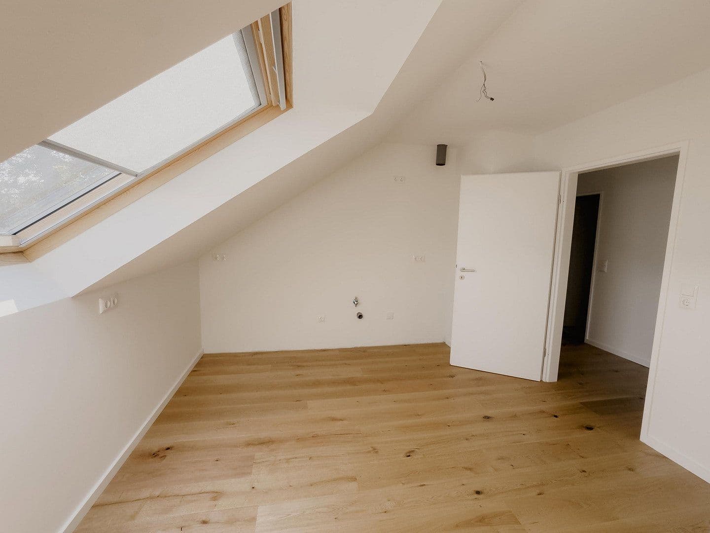 Predaj bytu 4-izbový 110 m², Dresdener Straße 15, Findorff, Brémy Predaj bytu 4-izbový 110 m², Dresdener Straße 15, Findorff, Brémy