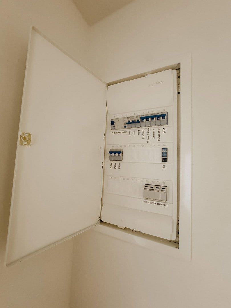 Predaj bytu 4-izbový 110 m², Dresdener Straße 15, Findorff, Brémy Predaj bytu 4-izbový 110 m², Dresdener Straße 15, Findorff, Brémy