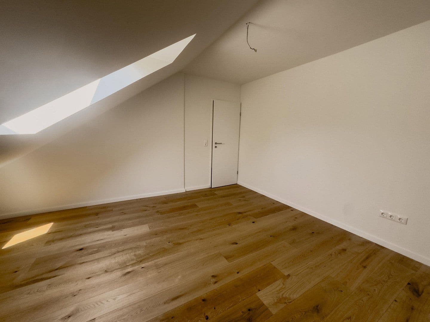 Predaj bytu 4-izbový 110 m², Dresdener Straße 15, Findorff, Brémy Predaj bytu 4-izbový 110 m², Dresdener Straße 15, Findorff, Brémy