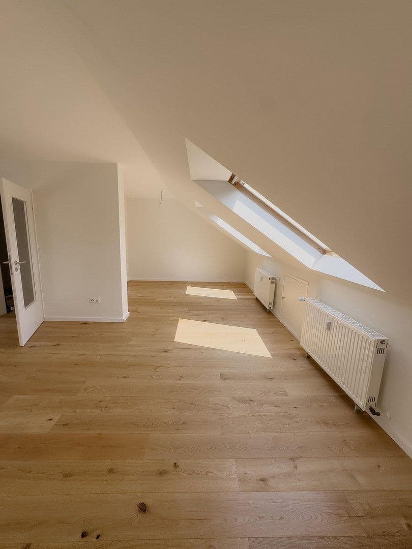 Predaj bytu 4-izbový 110 m², Dresdener Straße 15, Findorff, Brémy Predaj bytu 4-izbový 110 m², Dresdener Straße 15, Findorff, Brémy
