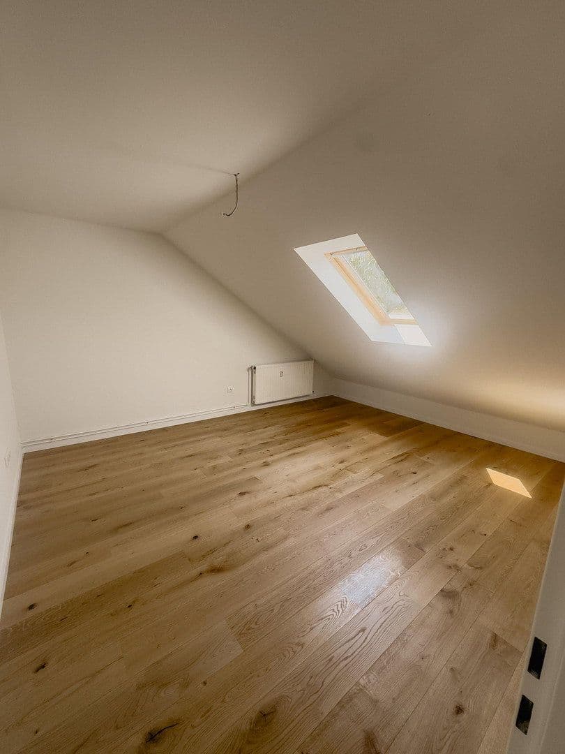 Predaj bytu 4-izbový 110 m², Dresdener Straße 15, Findorff, Brémy Predaj bytu 4-izbový 110 m², Dresdener Straße 15, Findorff, Brémy