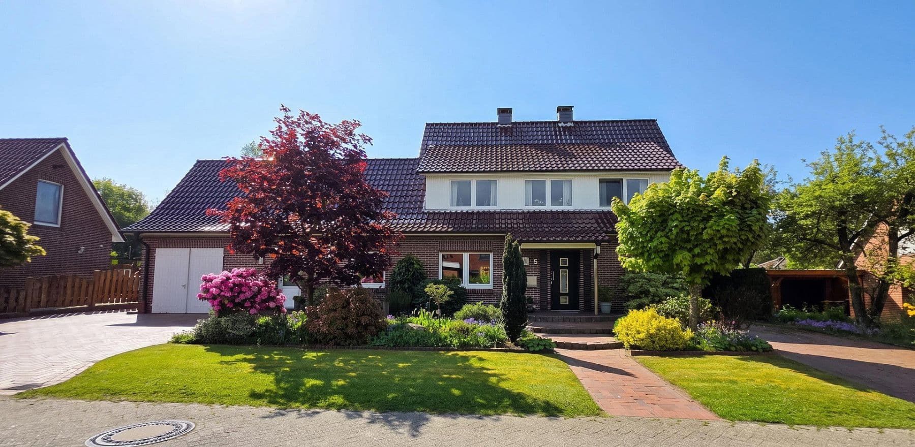 Predaj domu 190 m², pozemok 1.132 m², Edewecht, Dolné Sasko Predaj domu 190 m², pozemok 1.132 m², Edewecht, Dolné Sasko
