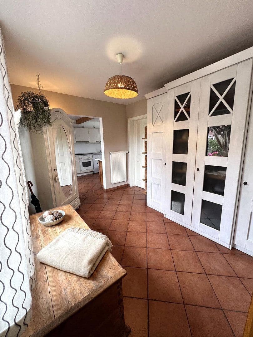 Predaj domu 190 m², pozemok 1.132 m², Edewecht, Dolné Sasko Predaj domu 190 m², pozemok 1.132 m², Edewecht, Dolné Sasko