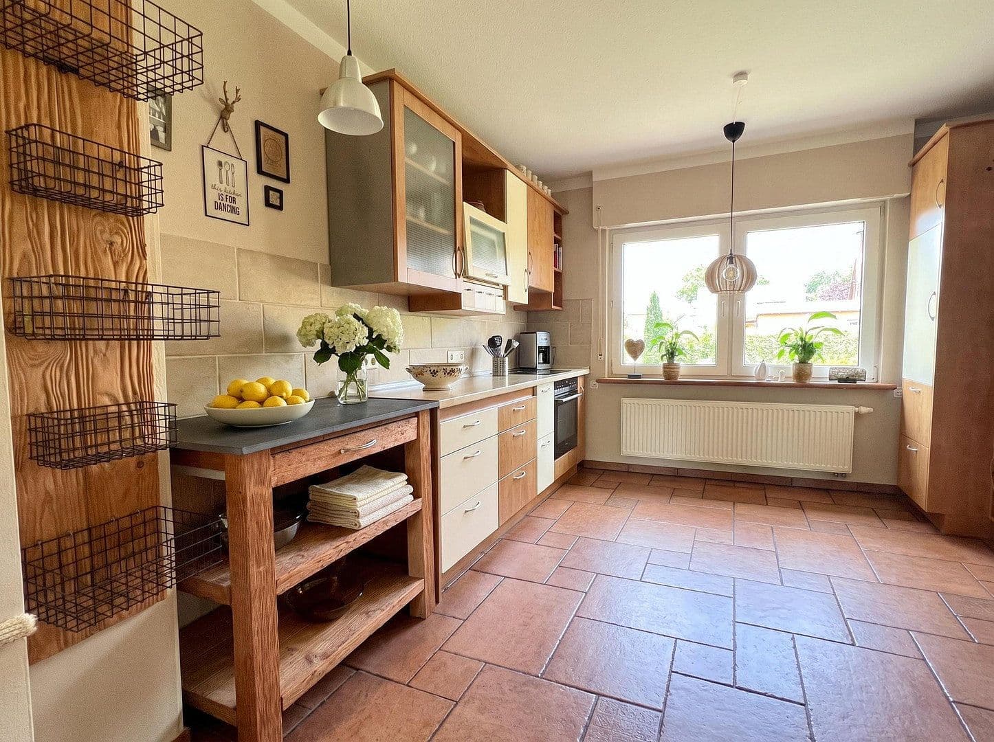 Predaj domu 190 m², pozemok 1.132 m², Edewecht, Dolné Sasko Predaj domu 190 m², pozemok 1.132 m², Edewecht, Dolné Sasko