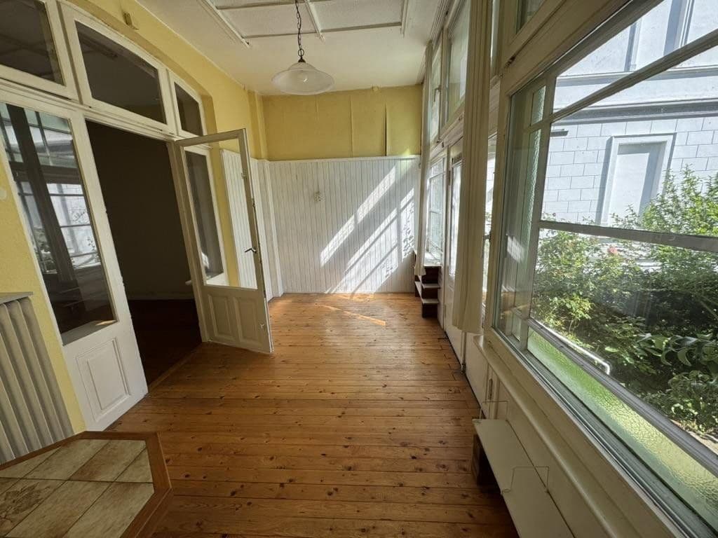 Predaj domu 247 m², pozemok 921 m², Große Paaschburg 73, Itzehoe, Šlezvicko-Holštajnsko Predaj domu 247 m², pozemok 921 m², Große Paaschburg 73, Itzehoe, Šlezvicko-Holštajnsko