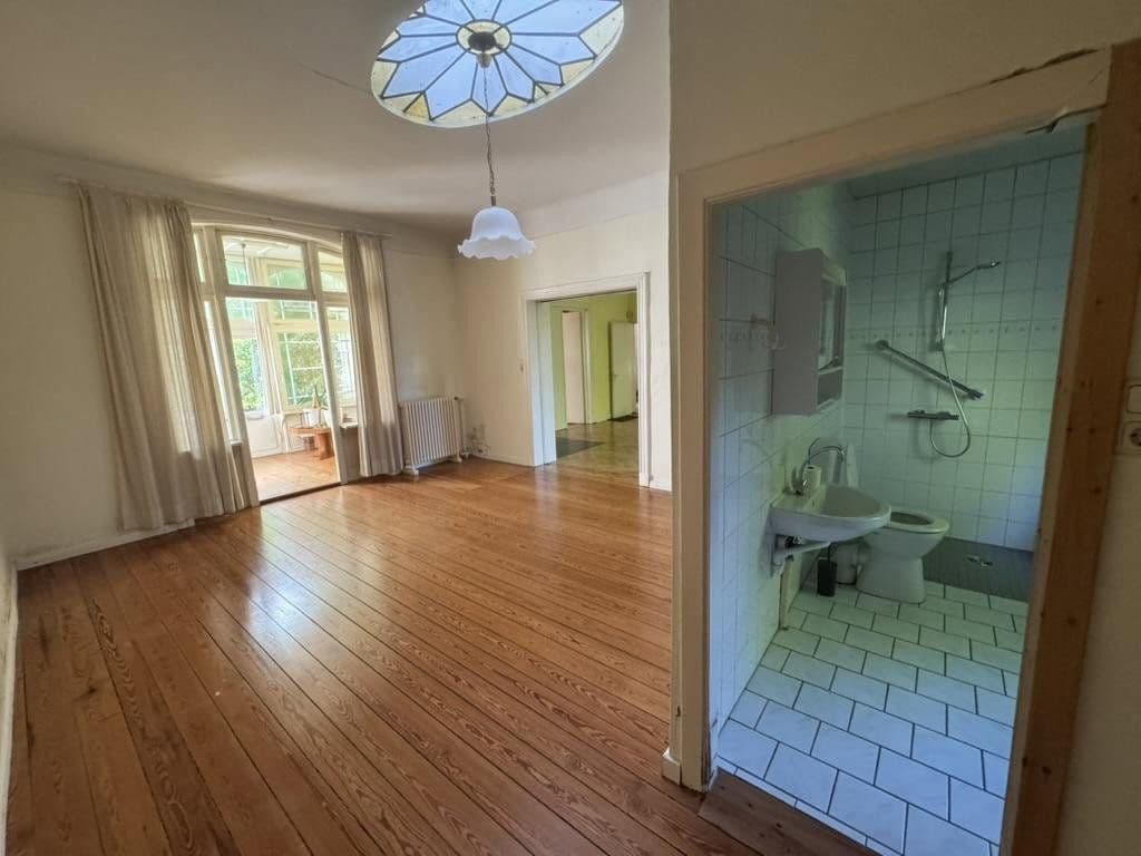 Predaj domu 247 m², pozemok 921 m², Große Paaschburg 73, Itzehoe, Šlezvicko-Holštajnsko Predaj domu 247 m², pozemok 921 m², Große Paaschburg 73, Itzehoe, Šlezvicko-Holštajnsko