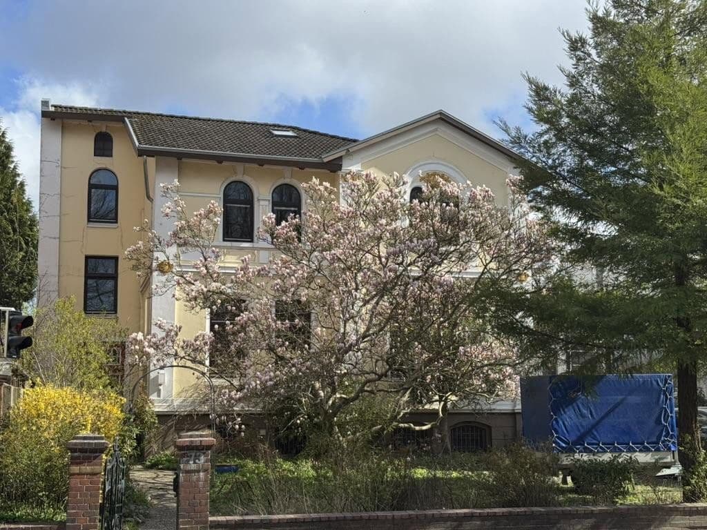Predaj domu 247 m², pozemok 921 m², Große Paaschburg 73, Itzehoe, Šlezvicko-Holštajnsko Predaj domu 247 m², pozemok 921 m², Große Paaschburg 73, Itzehoe, Šlezvicko-Holštajnsko