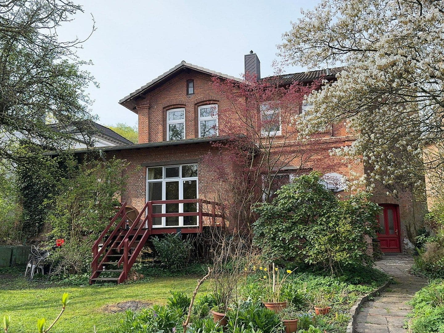 Predaj domu 247 m², pozemok 921 m², Große Paaschburg 73, Itzehoe, Šlezvicko-Holštajnsko Predaj domu 247 m², pozemok 921 m², Große Paaschburg 73, Itzehoe, Šlezvicko-Holštajnsko
