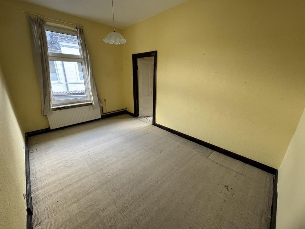 Predaj domu 247 m², pozemok 921 m², Große Paaschburg 73, Itzehoe, Šlezvicko-Holštajnsko Predaj domu 247 m², pozemok 921 m², Große Paaschburg 73, Itzehoe, Šlezvicko-Holštajnsko