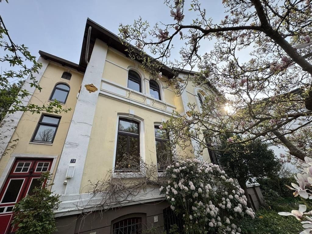 Predaj domu 247 m², pozemok 921 m², Große Paaschburg 73, Itzehoe, Šlezvicko-Holštajnsko Predaj domu 247 m², pozemok 921 m², Große Paaschburg 73, Itzehoe, Šlezvicko-Holštajnsko