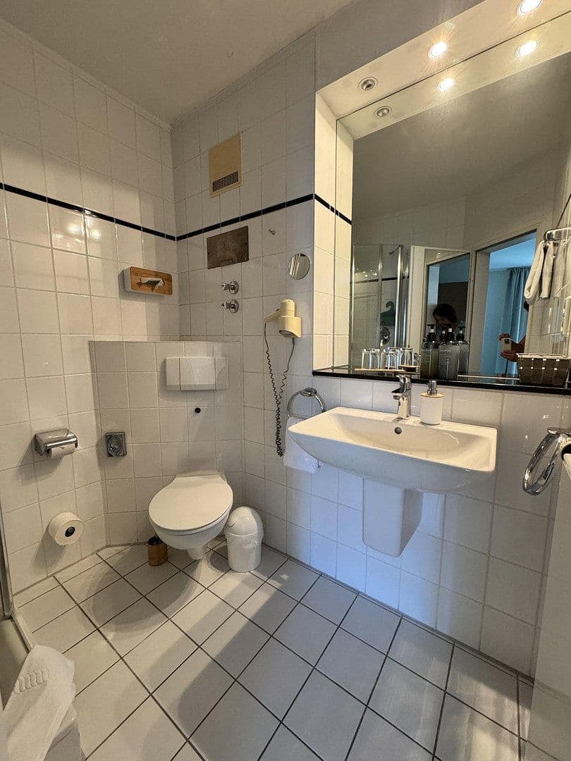 Prenájom bytu 1-izbový 25 m², Dombach-Sander-Straße 72, Bergisch Gladbach, Severné Porýnie - Westfálsko Prenájom bytu 1-izbový 25 m², Dombach-Sander-Straße 72, Bergisch Gladbach, Severné Porýnie - Westfálsko