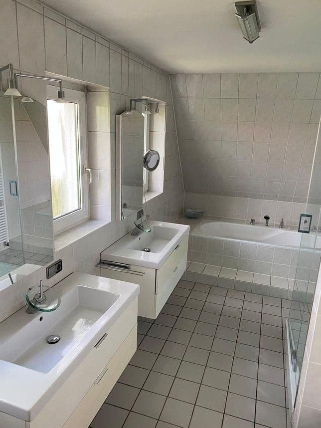 Predaj domu 142 m², pozemok 1.004 m², Celle, Dolné Sasko Predaj domu 142 m², pozemok 1.004 m², Celle, Dolné Sasko